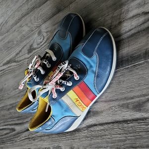 Dolce Gabbana Jr Vintage Sneakers 38 (EU) 7.5 (US)